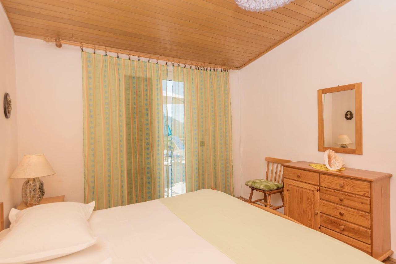 Holiday Home Horizonte With Jacuzzi Gornja Brela Экстерьер фото